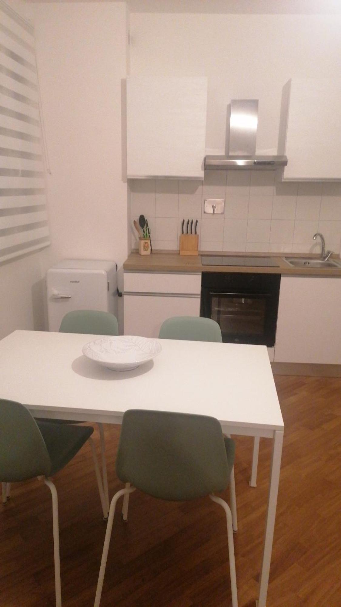 Amare Apartment Reggio Emilia Bagian luar foto